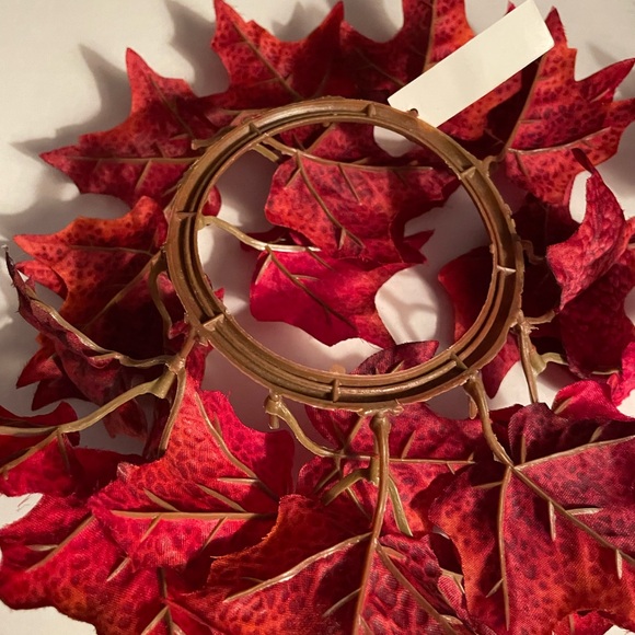 Candle Wreaths, set of 2   Approx 10”.  Rich Fall Leaf Color. - Picture 6 of 8